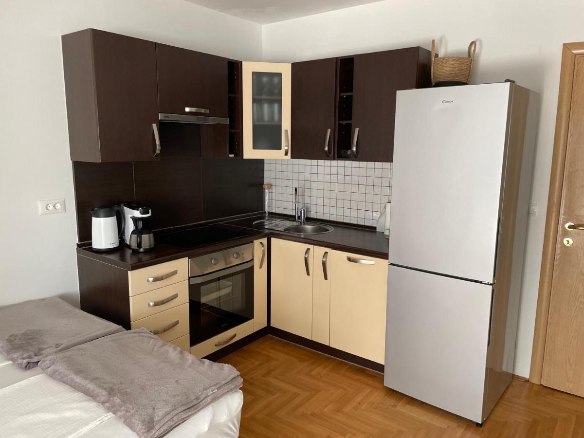 Apartment Dalmatino Baska Voda Luaran gambar