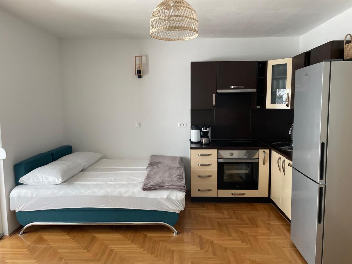 Apartment Dalmatino Baska Voda Luaran gambar