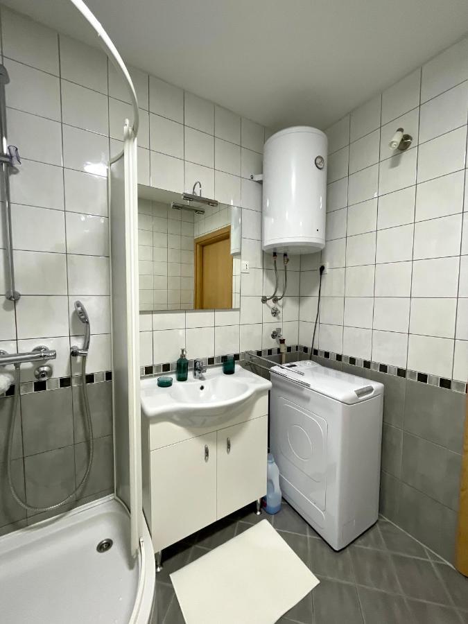 Apartment Dalmatino Baska Voda Luaran gambar