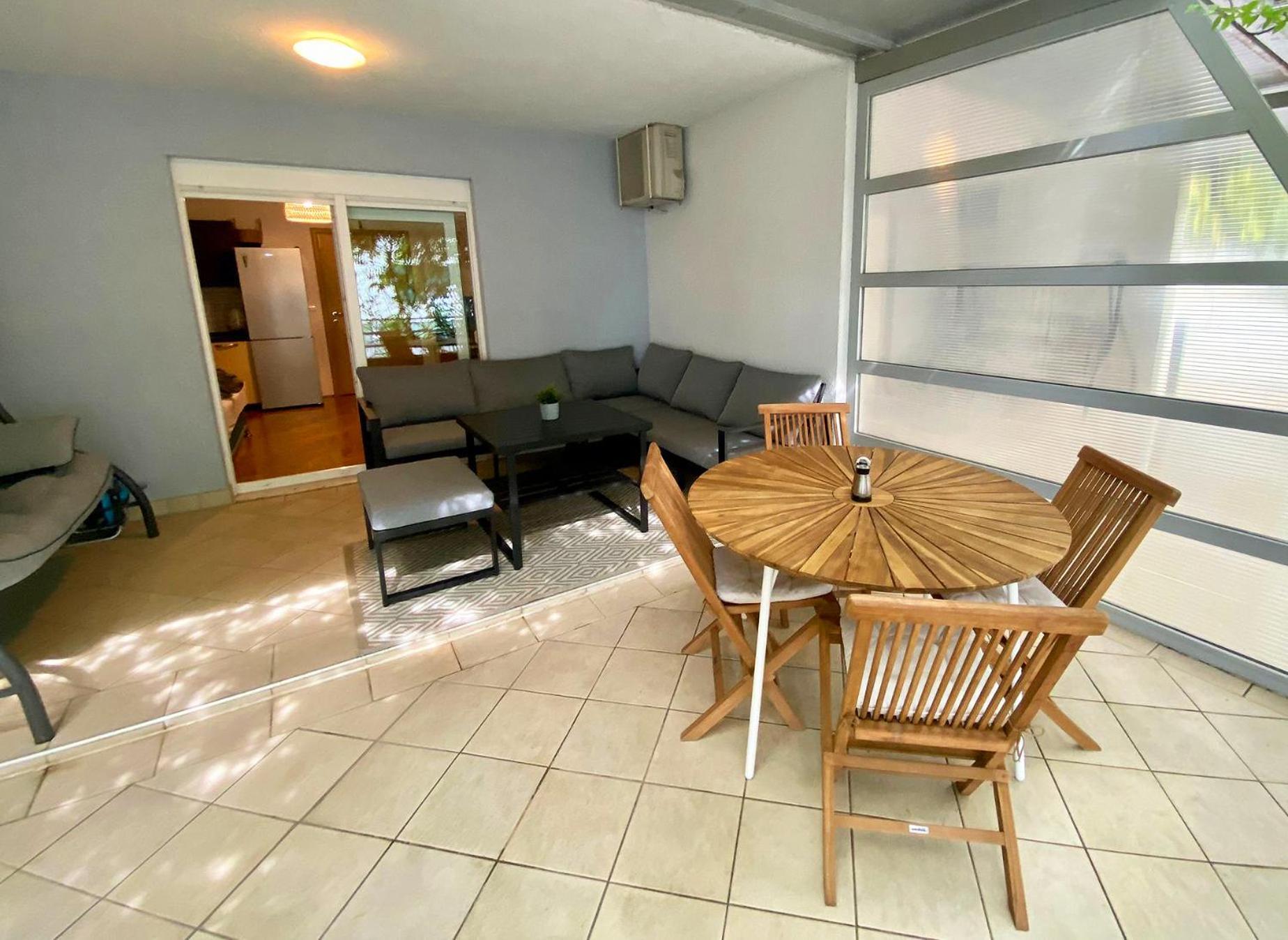 Apartment Dalmatino Baska Voda Luaran gambar